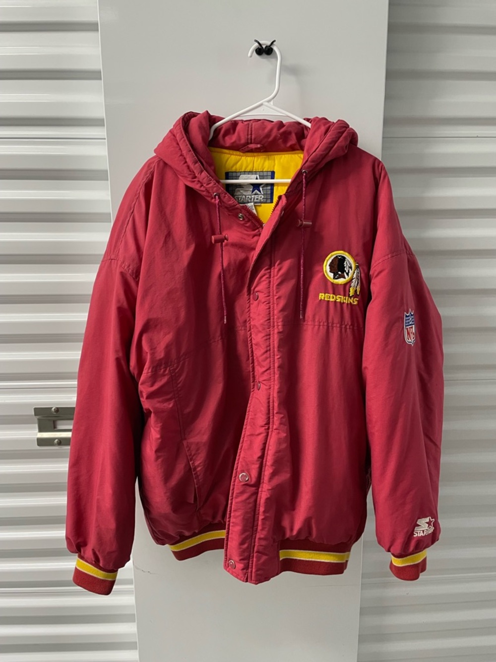 Vintage Washington Redskins Starter NFL Puffer Hood Jacket Coat XL Commanders